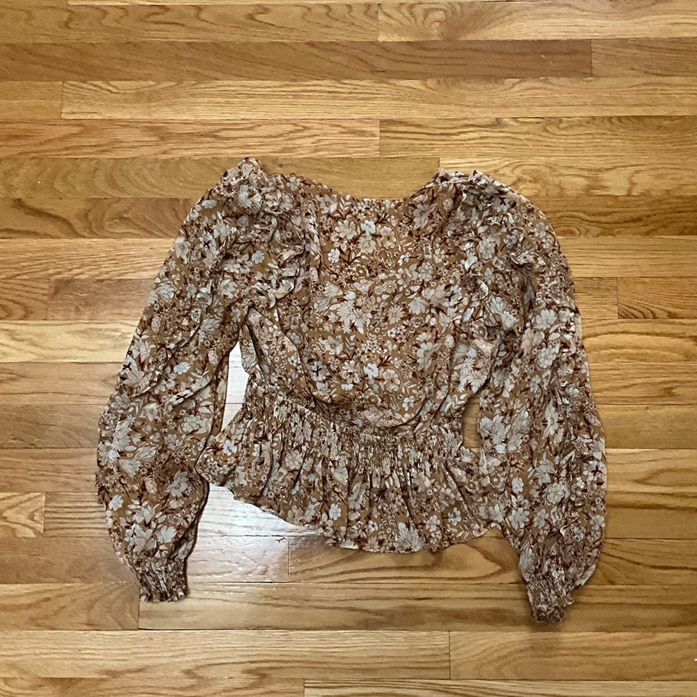 Express Patterned Blouse, V-Neck - image 3